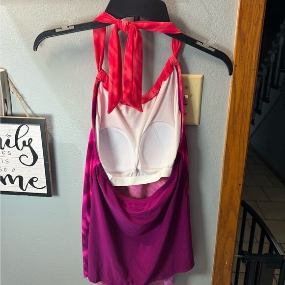 Aqua Green Women's UPF 50 High Neck Angled Tankini Top NWT Size Small Pink - Picture 6 of 7